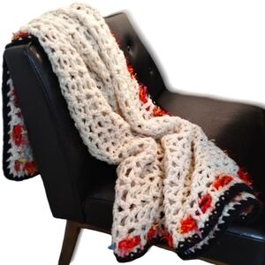 Vintage Granny Crochet Throw — Cottagecore Cream Multicolor